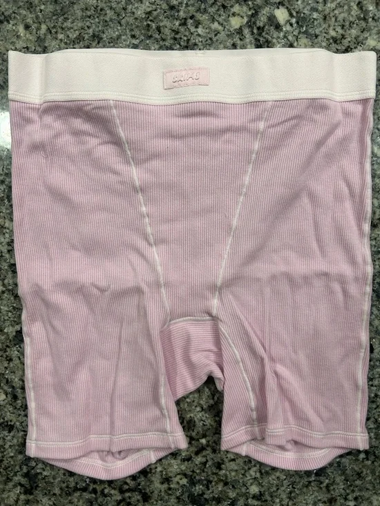 SKIMS Cotton Rib 3-Pack Boxer - Picture 4 of 5